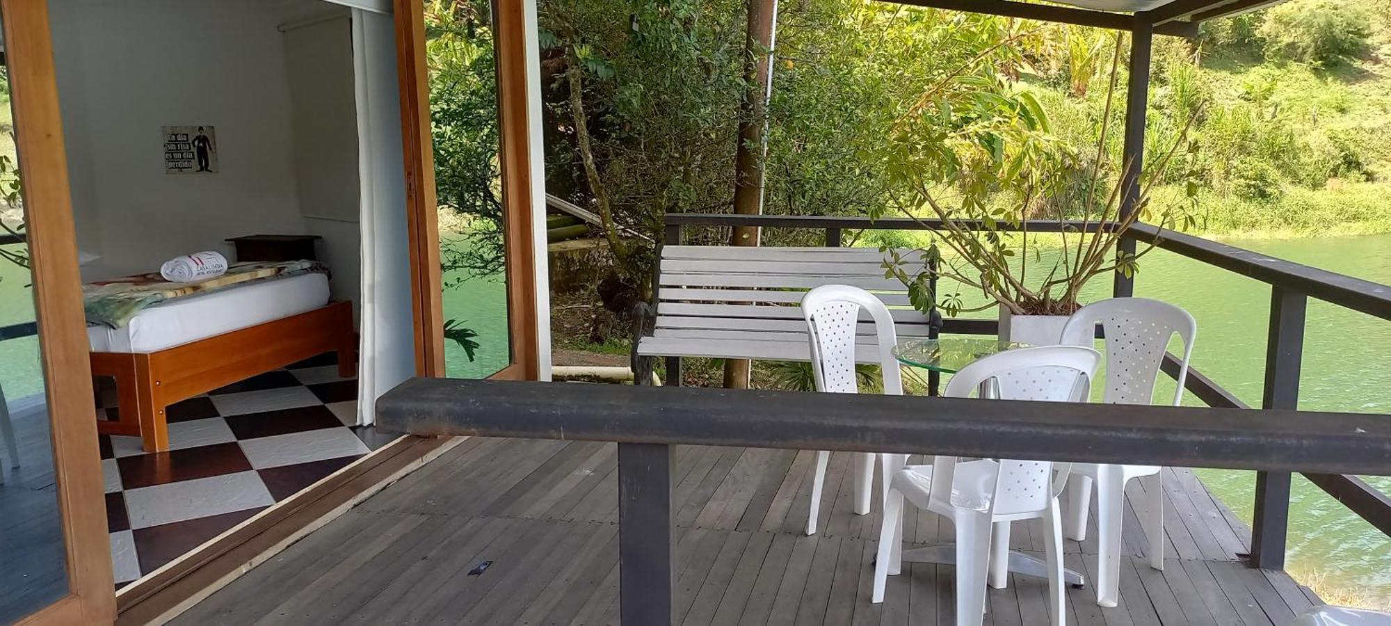 Hotel Casa Linda Guatape Ngoại thất bức ảnh