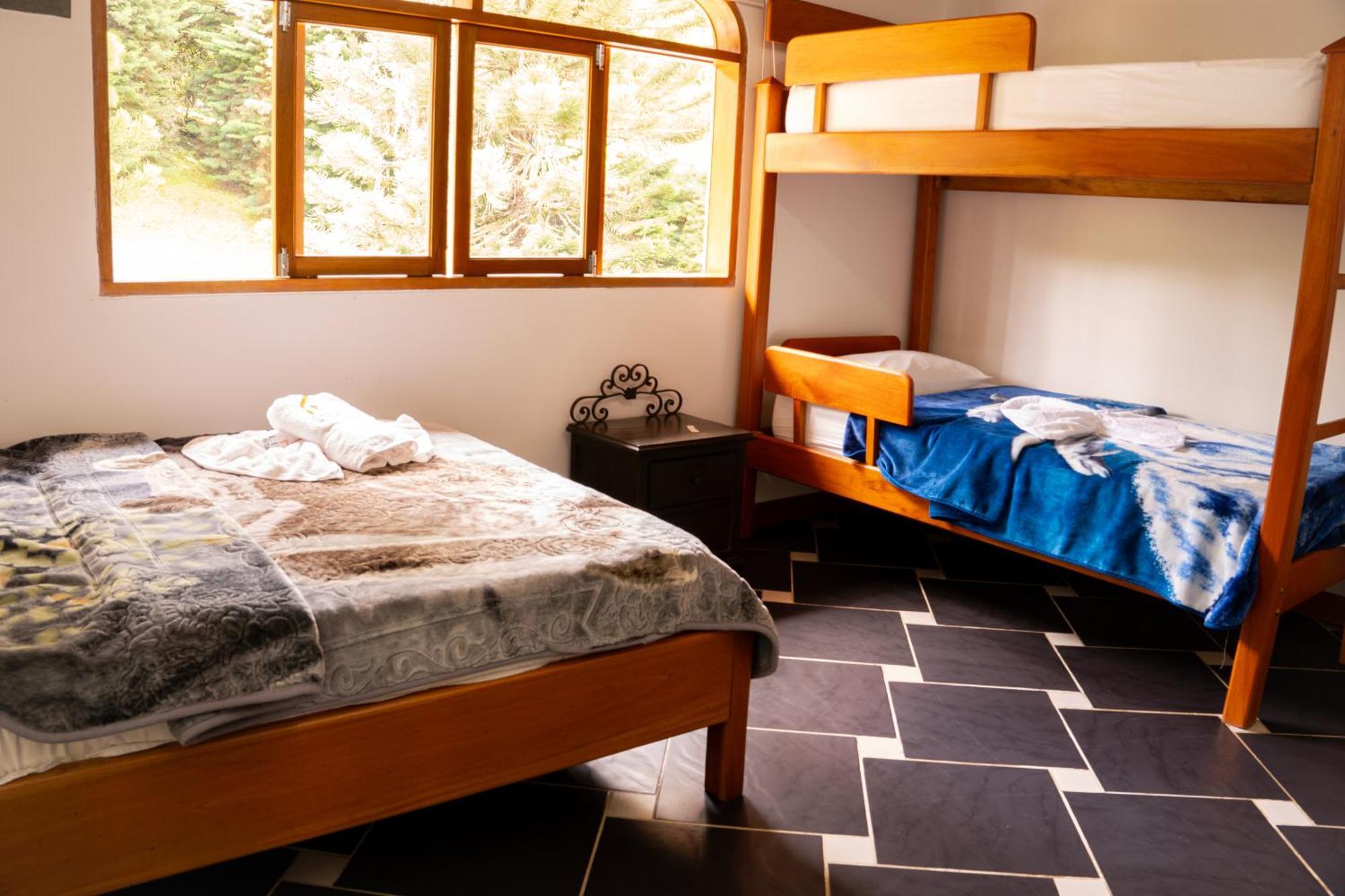 Hotel Casa Linda Guatape Ngoại thất bức ảnh