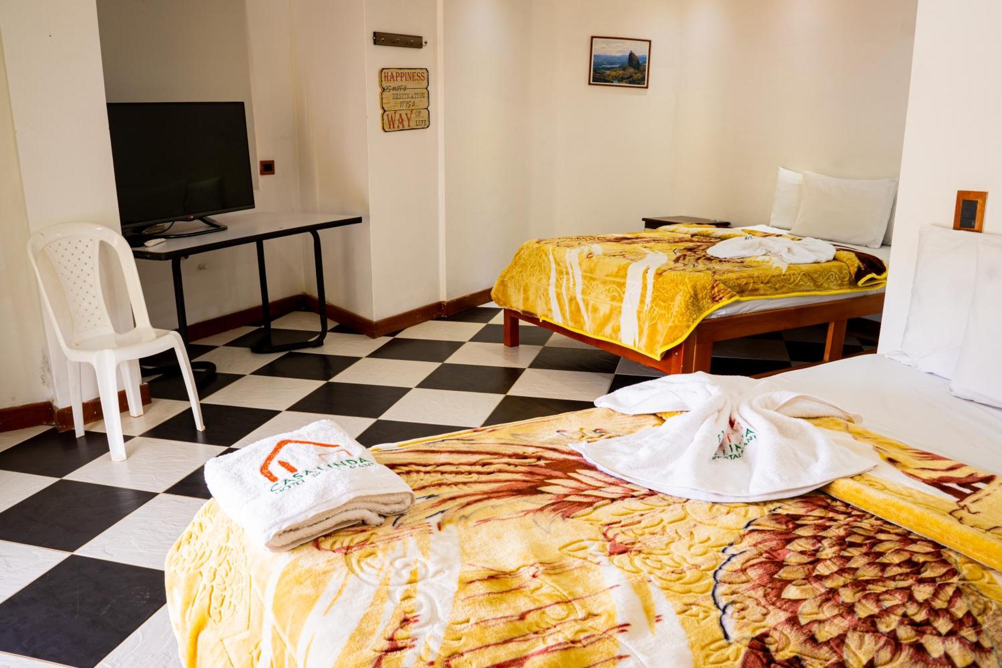 Hotel Casa Linda Guatape Ngoại thất bức ảnh