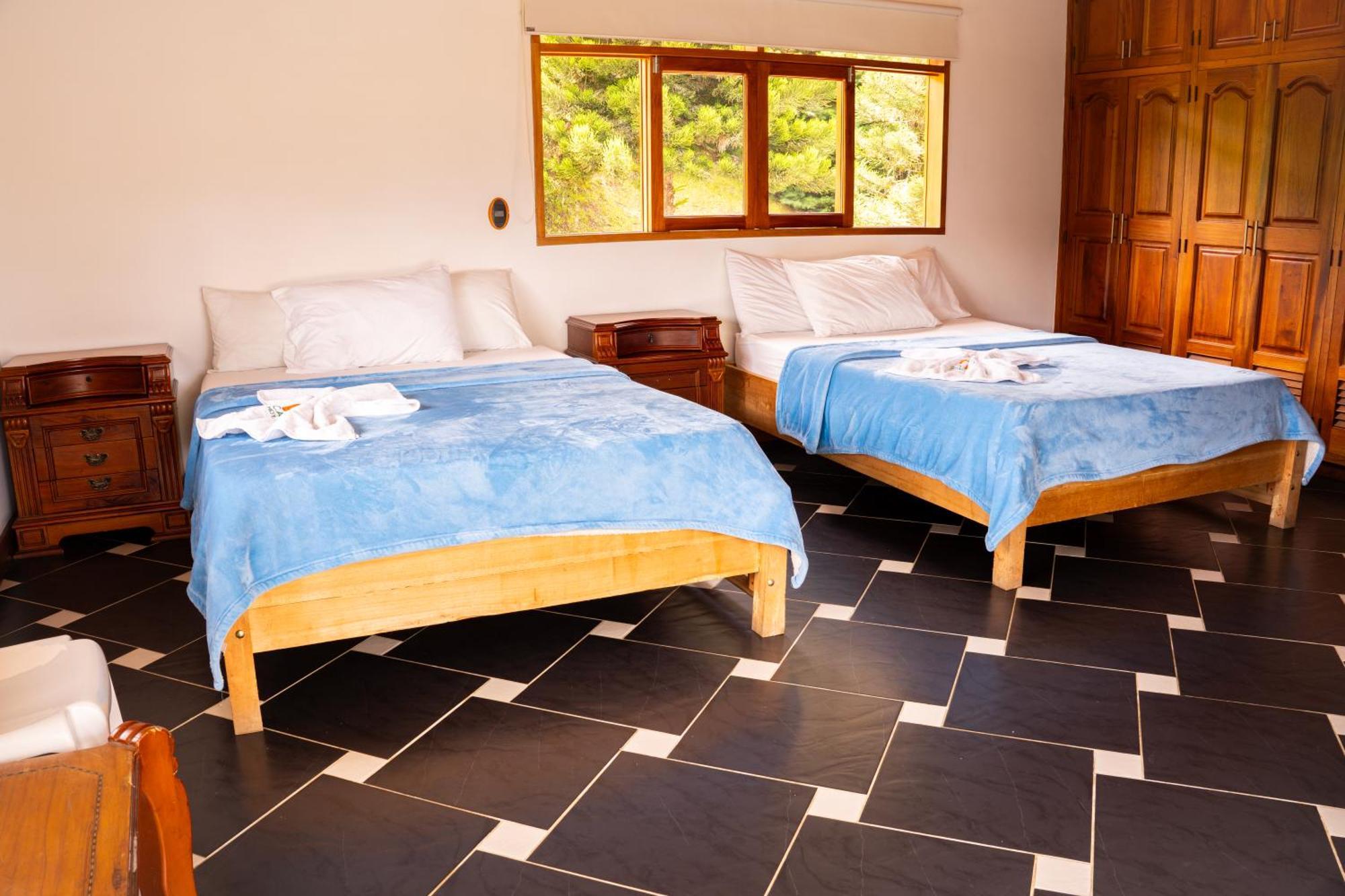 Hotel Casa Linda Guatape Ngoại thất bức ảnh