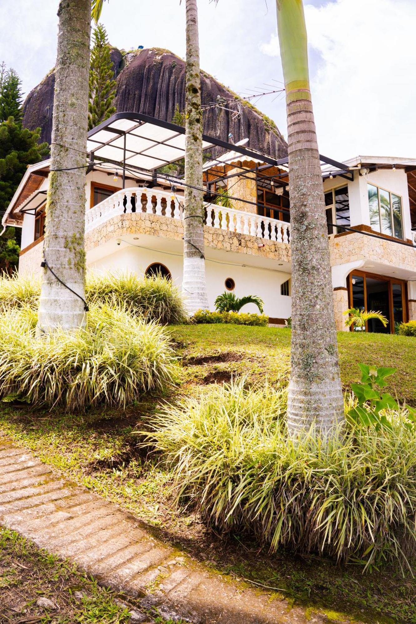 Hotel Casa Linda Guatape Ngoại thất bức ảnh