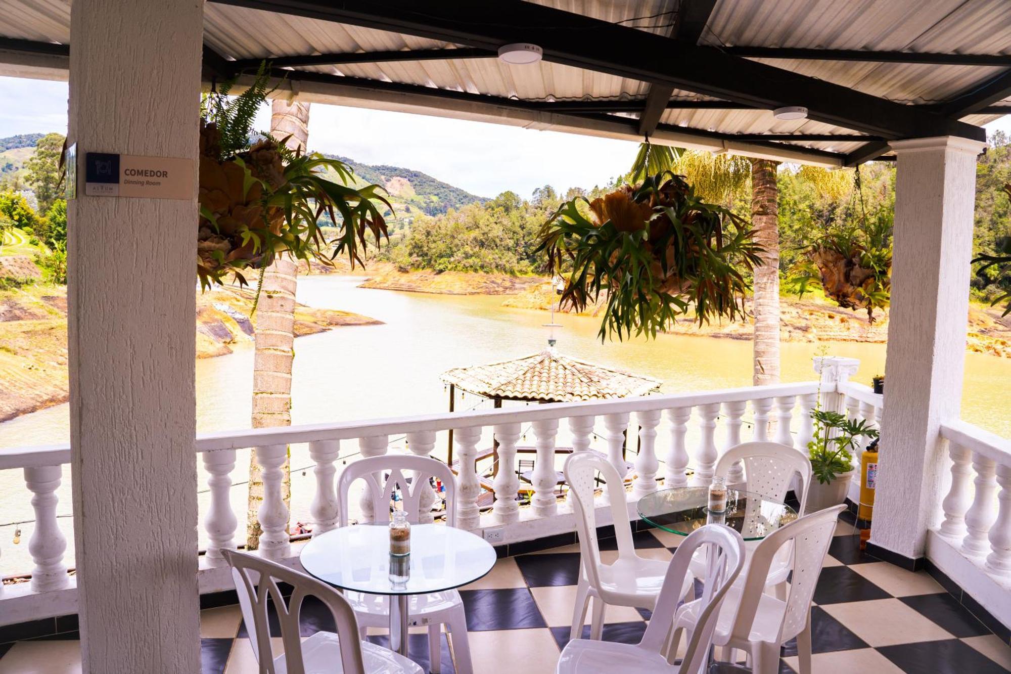 Hotel Casa Linda Guatape Ngoại thất bức ảnh